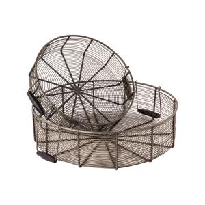 rustic bowls and trays